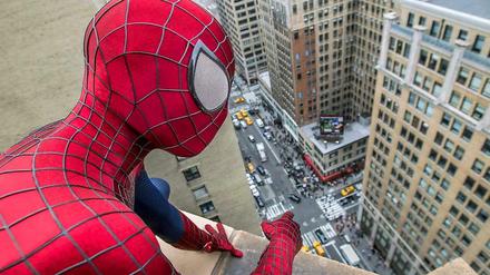 Spring ich oder spring ich nicht? Spider-Man (Andrew Garfield) erlebt einen raren ruhigen Moment.