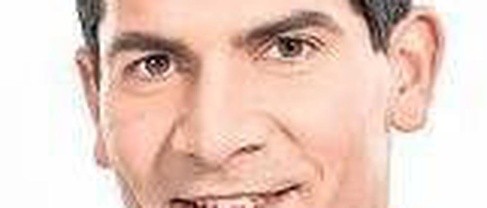 Mitri Sirin moderiert das Morgenmagazin des ZDF und RBB Aktuell.