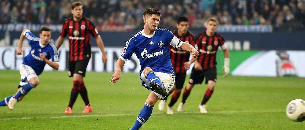 Klaas-Jan Huntelaar beim Elfmeter. Auch an diesem Wochenende wieder?