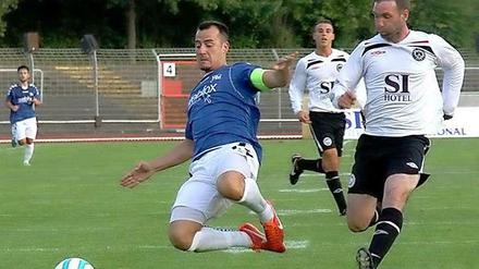 Voller Einsatz für den Aufstieg: Hertha Zehlendorf gegen Tennis Borussia im August 2013.