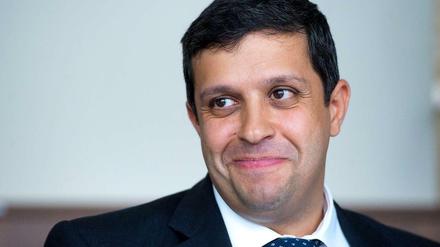 Raed Saleh will ganz nach oben, aber dafür braucht er die Berliner SPD.
