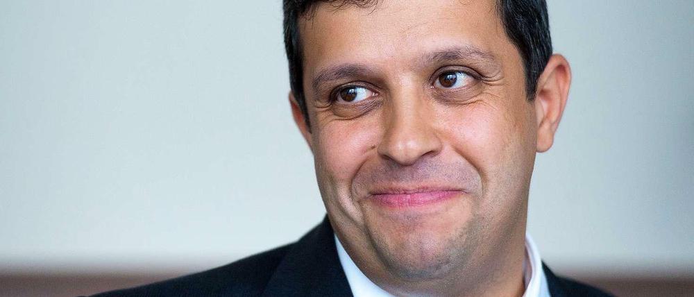 Raed Saleh will ganz nach oben, aber dafür braucht er die Berliner SPD.