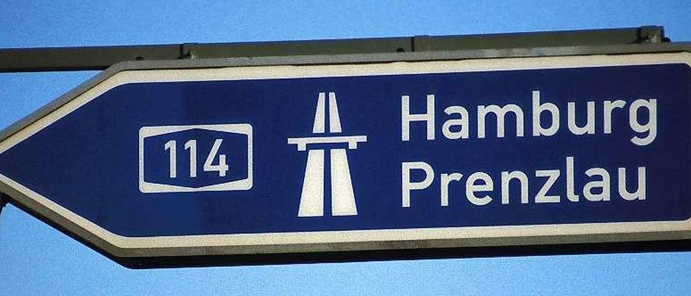 Die A 114 wird endlich repariert.