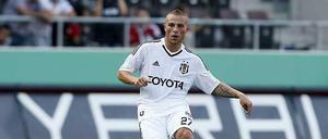 Der frühere HSV-Profi Gökhan Töre musste ins Krankenhaus, nachdem auf ihn geschossen wurde.