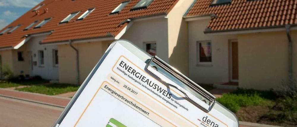 Auszüge aus dem Energieausweis müssen künftig in Immobilienanzeigen enthalten sein.