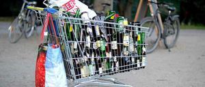 Warum sammeln Menschen Pfandflaschen? Wir porträtieren vier Berliner, die damit Geld verdienen.