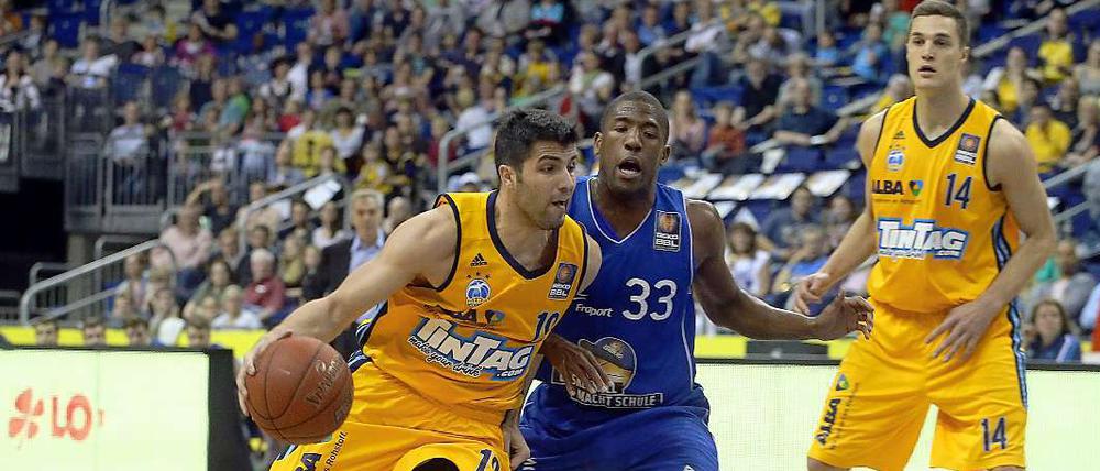 Gut gerüstet für die Play-offs. Albas Vojdan Stojanovski auf dem Weg zum Korb.