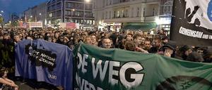 Recht friedlich verlief am Mittwochabend eine Demonstration in Wedding, zu der knapp 3.000 Menschen kamen.