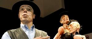 Sieht sich als Aufklärer. Plastinator Gunther von Hagens kommt mit seinen Körperwelten nach Berlin.