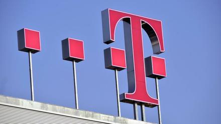 Die Telekom gibt erstmals Auskunft über staatliche Überwachungsanfragen.