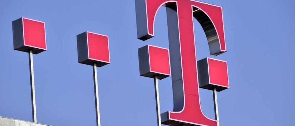 Die Telekom gibt erstmals Auskunft über staatliche Überwachungsanfragen.