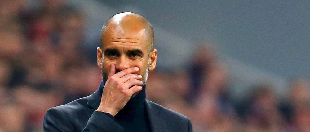 Bayern-Trainer Pep Guardiola während des Spiels.