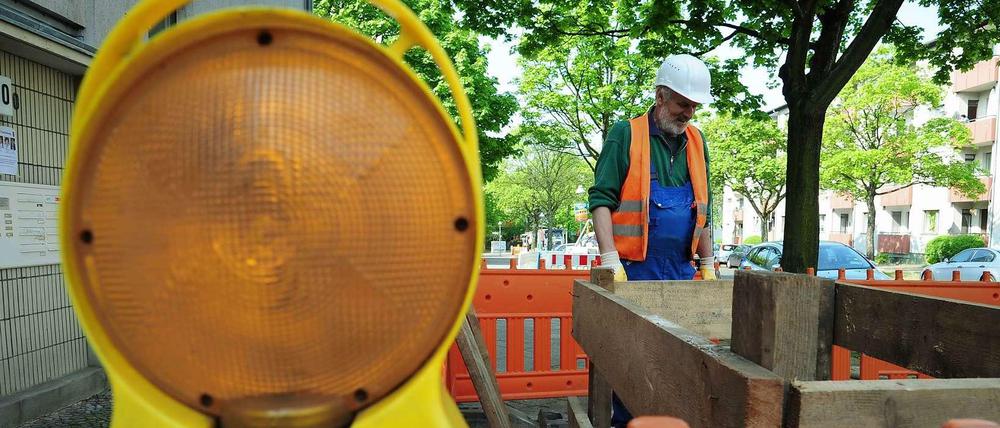 Bauen, reparieren, sanieren - Grundaufgabe des Staates.