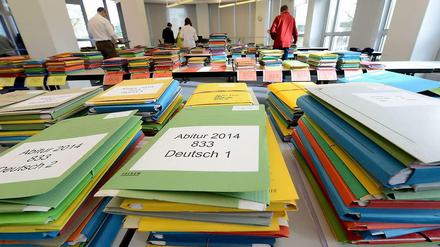 Respekt haben, aber locker bleiben, raten die Lehrer vor den Prüfungen.