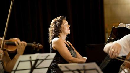 Elena Bashkirova