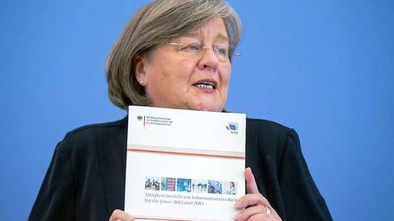Die Bundesbeauftragte für Datenschutz und Informationsfreiheit, Andrea Voßhoff, bei Vorstellung ihres neuen Tätigkeitsberichts