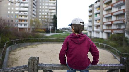 Häufiger allein: In Ostdeutschland fehlt die Vereinsstruktur für gemeinschaftliches Engagement