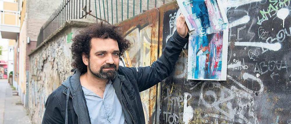 Offener Typ. Julian van Greys Pizzakartons sind dazu da, mitgenommen, verschandelt oder verschönert zu werden. Der Künstler guckt nicht, was daraus wird.