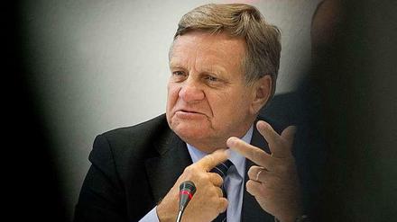 Der Manager der Flughäfen in Berlin. Hartmut Mehdorn. Im März 2013 trat er seinen Dienst an.