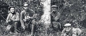 Klar zum Gefecht. Deutsche Soldaten 1915 an der Westfront. Foto: dpa/picture-alliance