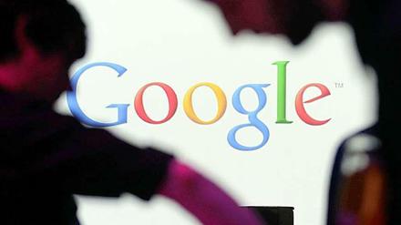 Im Speicher. Google ist gnadenlos - selbst Ereignisse, die Jahre zurückliegen, lassen sich finden. Das ist nicht immer von Vorteil. 