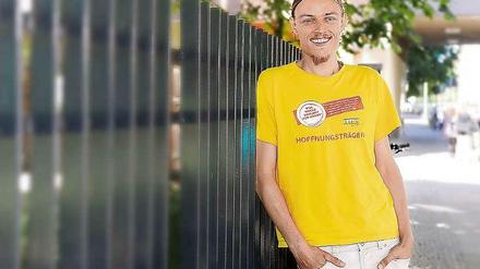 Er lebt seine Utopie, ohne Geld und fern von jedem Konsumzwang: Raphael Fellmer