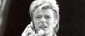 David Bowie bei seinem Konzert vor dem Reichstag im Jahr 1987.
