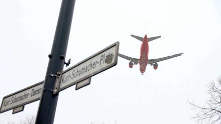In Tegel bleibt es laut. 