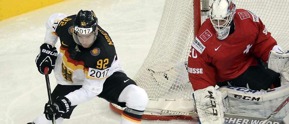 Am Ende wollte der Puck nicht mehr ins Schweizer Tor - trotz aller Versuche.