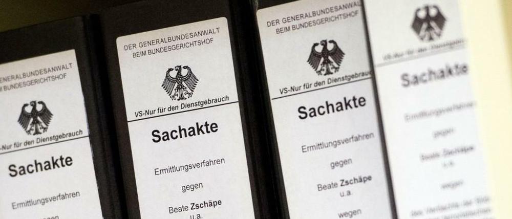 Akten im NSU-Prozess.