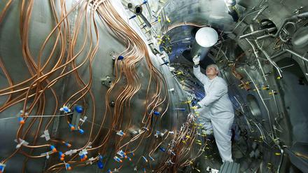 Wendelstein 7-X: In diesem Reaktor sollen ab 2015 Wasserstoffatome auf mehrere Millionen Grad erhitzt werden.