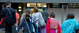 Ein Pflegeeltern-Programm für 55.000 syrische Kinder?