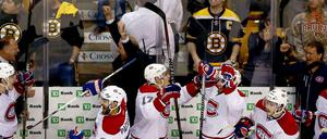 Großes Jubel. In sieben Spielen haben die Montreal Canadiens die favorisierten Boston Bruins in den Play-offs ausgeschaltet. 