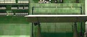 Der Aesopshop in Berlin-Mitte hat grün gekachelte Wände.