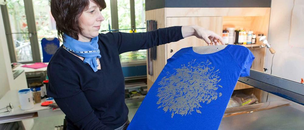 Druckreif. Anna von Gwinner macht ihre Siebdrucke im eigenen Laden.