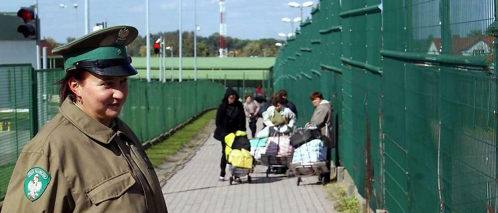 Die polnisch-ukrainische Grenze hat eine ganz besondere Bedeutung. Denn der Zaun trennt nicht nur Länder, er trennt Welten.