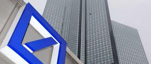 Die Deutsche Bank will an ihrem bisherigen Kurs festhalten.