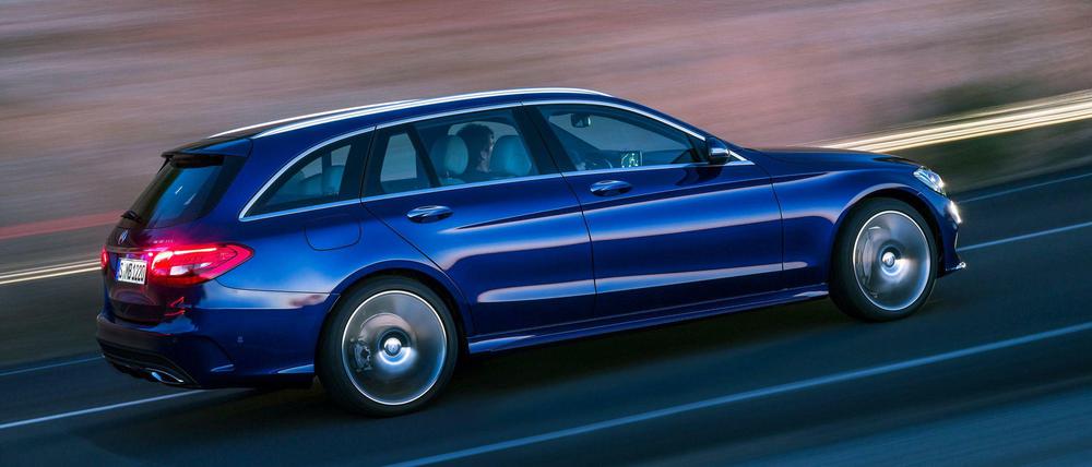 Daimler will zahlreiche Autohäuser und Werkstätten verkaufen.