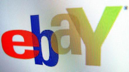 Hacker haben das Online-Auktionshaus Ebay angegriffen.