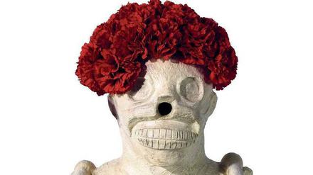Für die Ewigkeit. Gegossene „Skelett-Vase“ von Maurizio Cattelan.