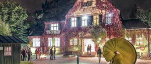 Raus aus der Stadt. Das Haus am Waldsee gehört zu den Biennale-Spielstätten. 