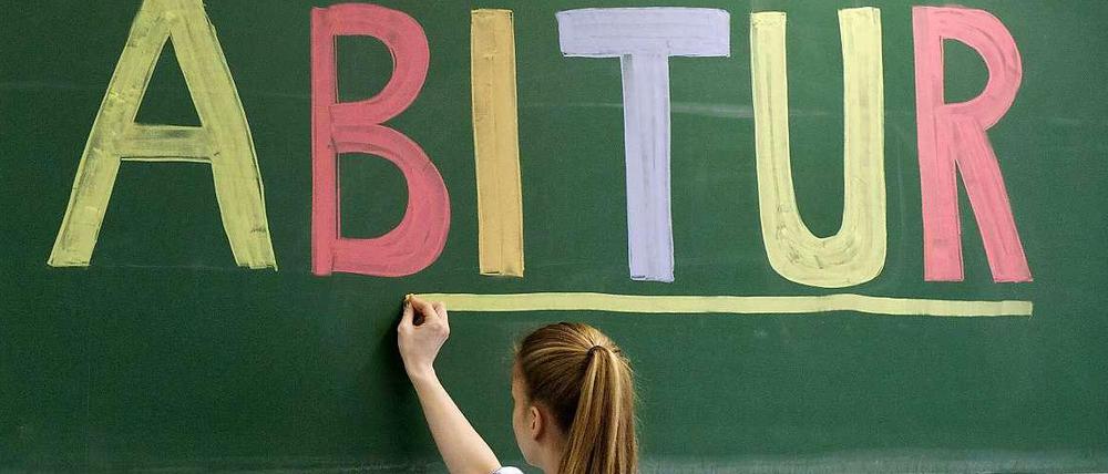 Die letzten Abitur-Prüfungen laufen derzeit, bald wird gefeiert.