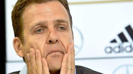 Teammanager Oliver Bierhoff zeigte sich betroffen.