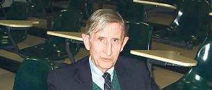 Freeman Dyson, 90, war Professor am Institute for Advanced Study in Princeton. Der gebürtige Engländer ist Mathematiker, Physiker, Autor („The Sun, The Genome, and the Internet“
