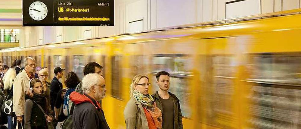 Noch ist in der U-Bahn der Internet-Empfang ziemlich unterirdisch. 