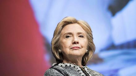 Ihr Buch wird ein Bestseller werden. Hillary Clinton will mit „Hard Choices“ ihre Präsidentschaftskandidatur vorbereiten.
