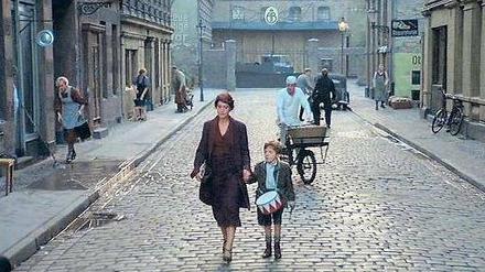 Nur echt mit Trommel. Auf der Uthmannstraße in Neukölln sah man Anfang Oktober 1978 dieses Paar sehr oft: David Bennent als Oskar Matzerath und Angela Winkler als seine Mutter. 