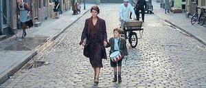 Nur echt mit Trommel. Auf der Uthmannstraße in Neukölln sah man Anfang Oktober 1978 dieses Paar sehr oft: David Bennent als Oskar Matzerath und Angela Winkler als seine Mutter. 