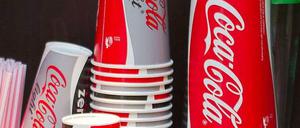 Supersize: In den USA werden Softdrinks oft in mehr als einen Liter großen Bechern verkauft.