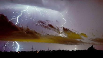 Heftige Gewitter über Deutschland, hier in Niedersachsen.